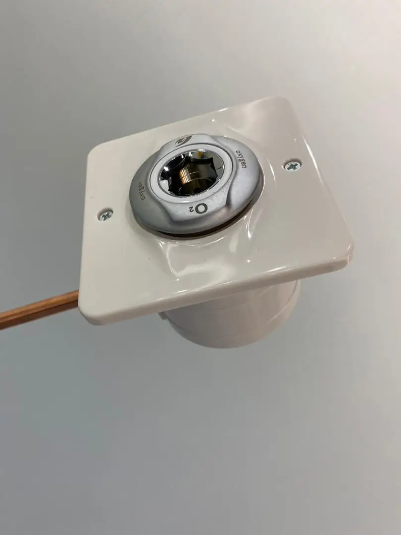 Hospital Oxygen Outlet Different Type Gas Outlet Medical Gas Terminal Unit high quality nice shape with box