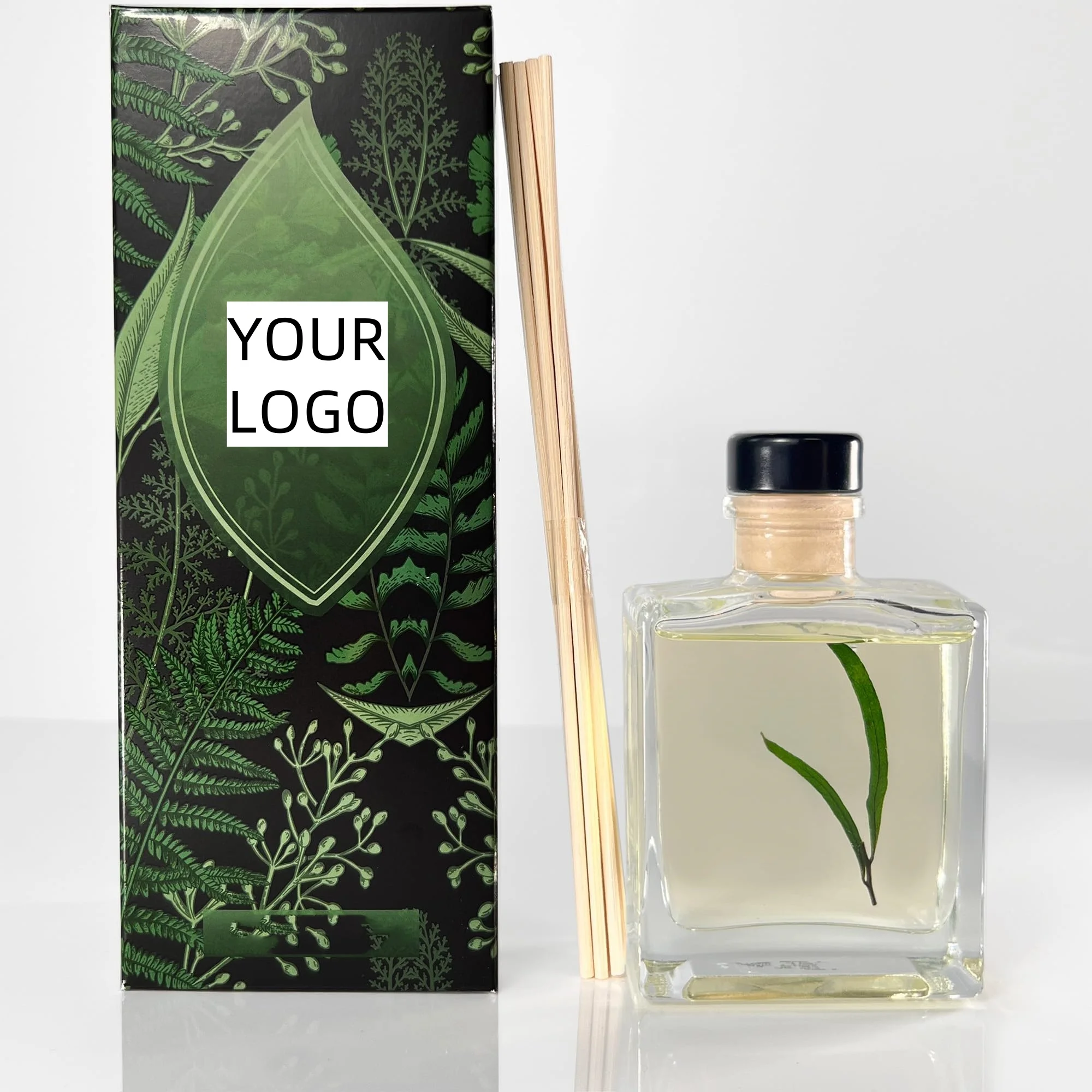 High Quality 120ml Crystal Clear Glass Hotel Room Reed Diffuser Custom Bulk Liquid Rattan Essential Oil Scrub Spray Perfume