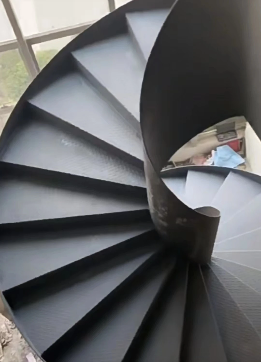 ECT Factory Steel Structure Small Spiral Staircase Metal Stairs