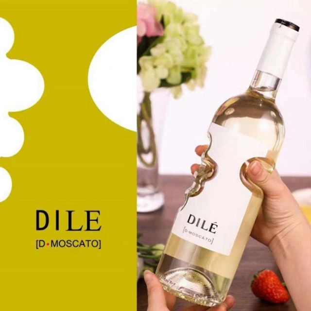 750ml Angel Hand Red Wine Bottle Creative Decoration Wine Glass Bottle with Cork for Champagne