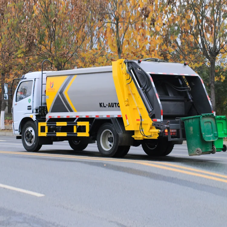 China Factory Dongfeng Garbage Collecting Equipment 5 Ton 8 Ton Garbage Truck Garbage Compactor Truck 6 CBM