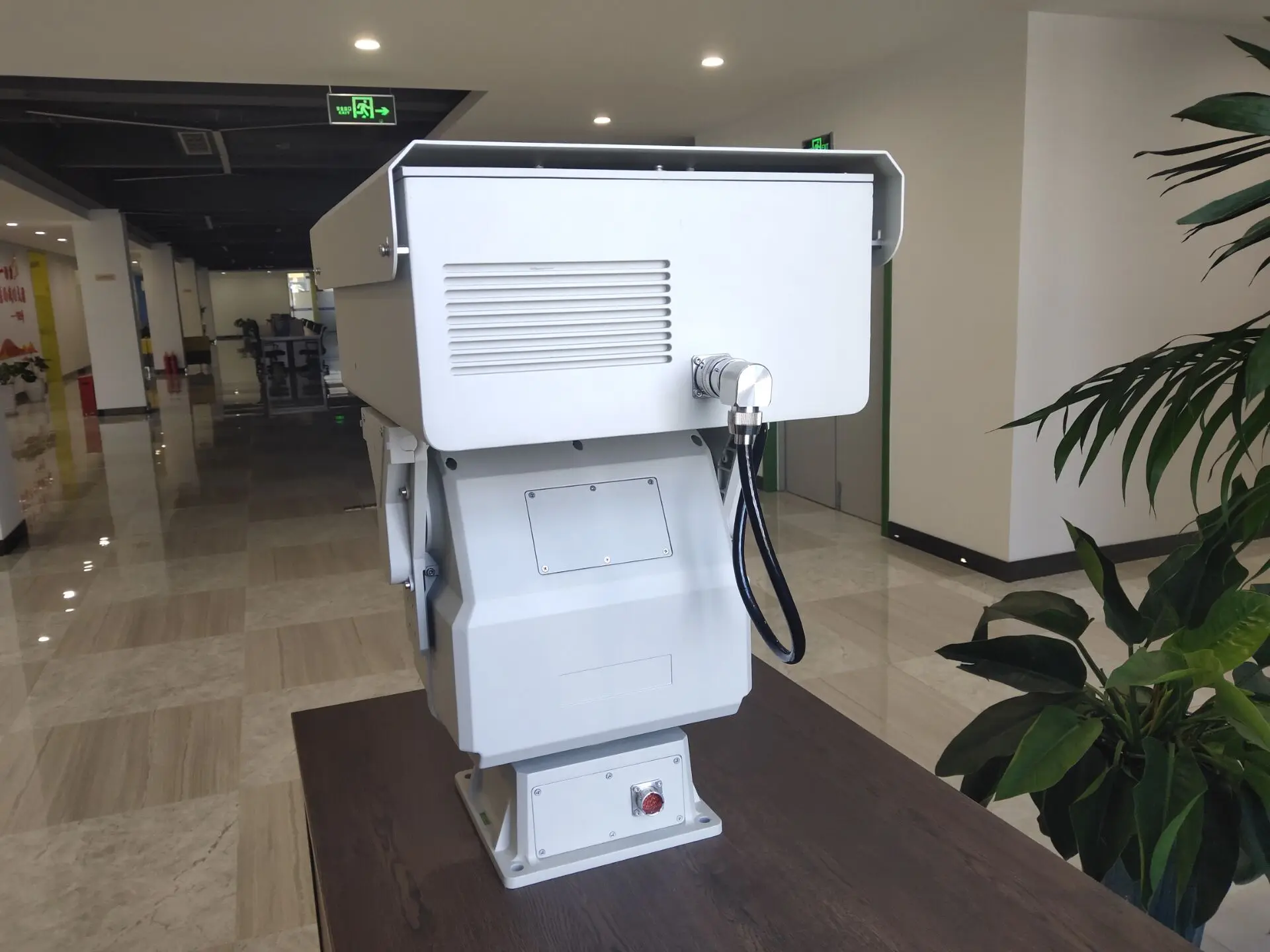 5th generation 640x512 Uncooled FPA Detector PTZ Infrared Thermal Imaging Camera