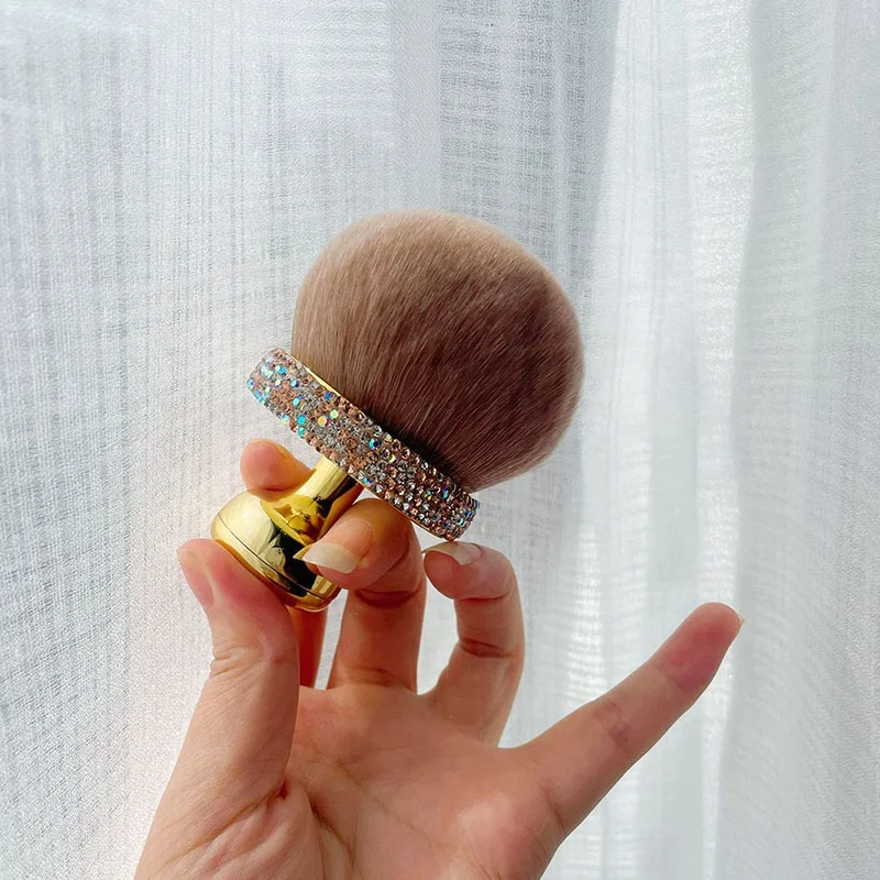 New nail dust brush with diamond shining makeup brushes tool manicure dusting brush nail suppliers