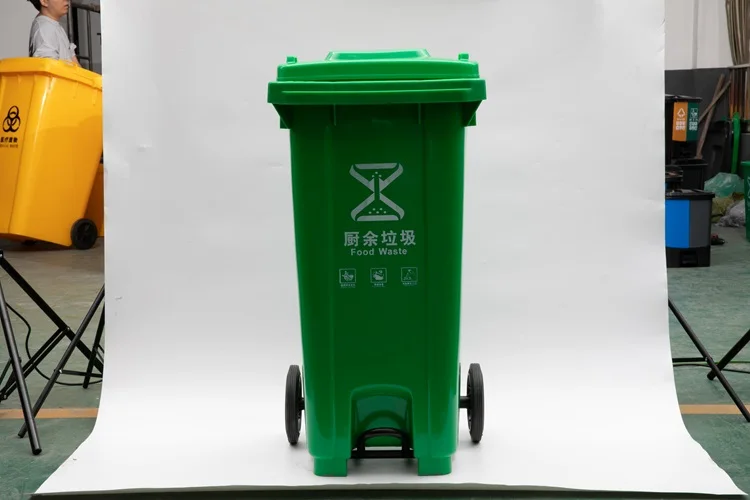 Custom Logo Public Large Outdoor Waste Bin Garbage Container 120 Liter Trailer Type Trash Can