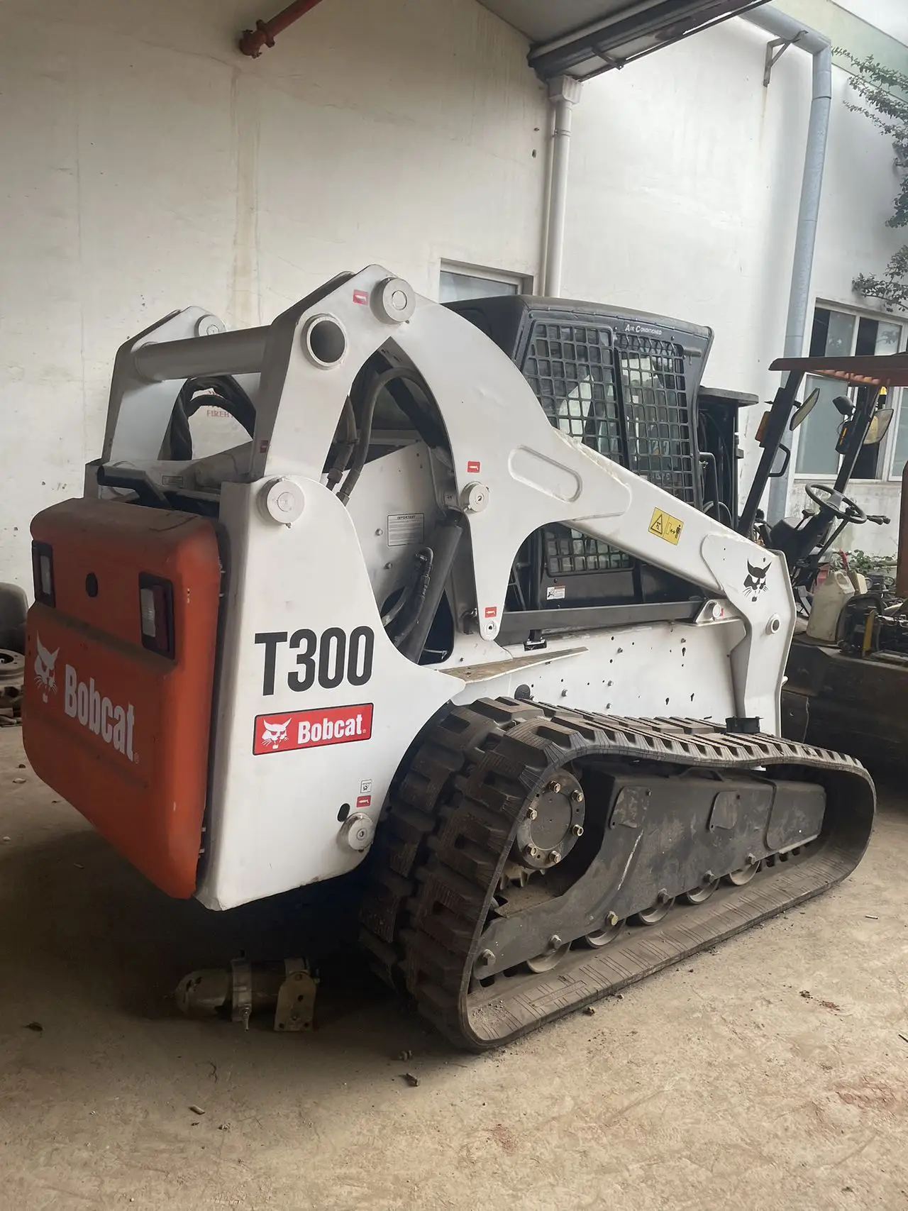 Used Mini Skid Steer Loader Bobcat S300  Wheel Small Skid Steer Loader with Bucket