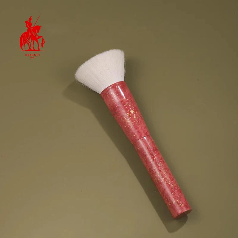 Кисти для макияжа