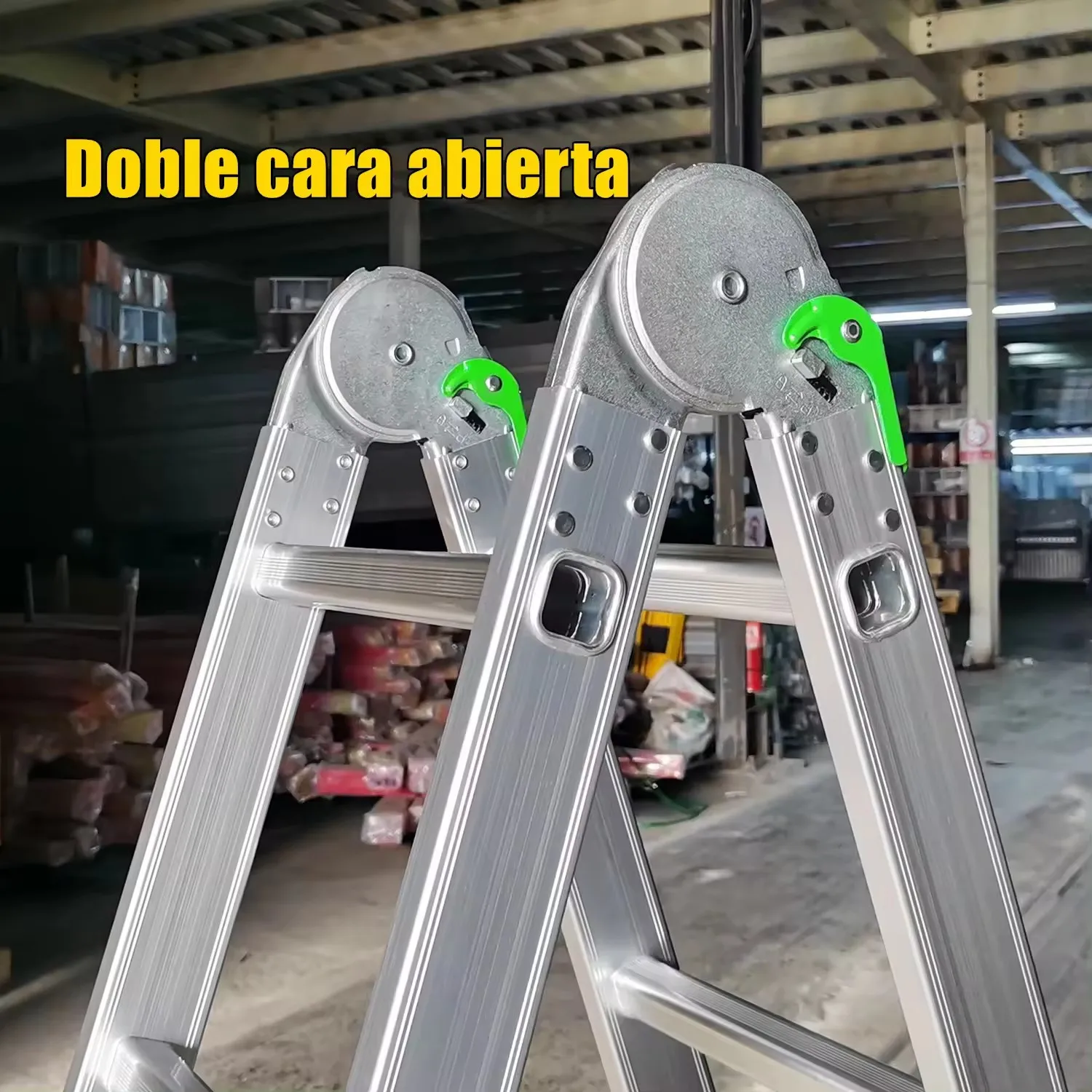 Escalera plegable de aluminio de espesor de 1,5 mm con bisagra de conexion grande