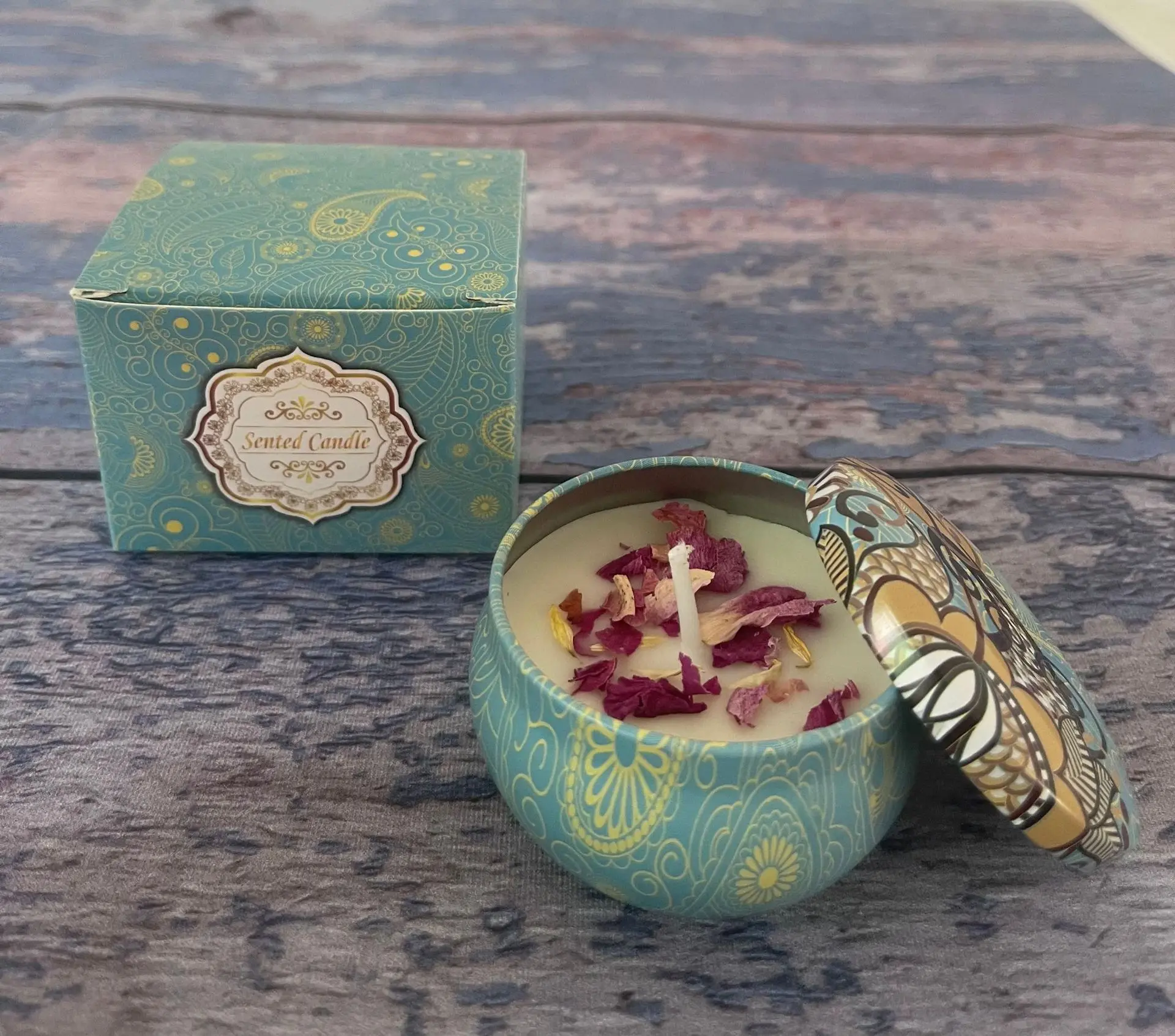 High Quality Luxury Design Box Oem Tin Candle Candle Gift Set Soy Wax Essential Oil Aromatherapy Scented Candles Gift Set