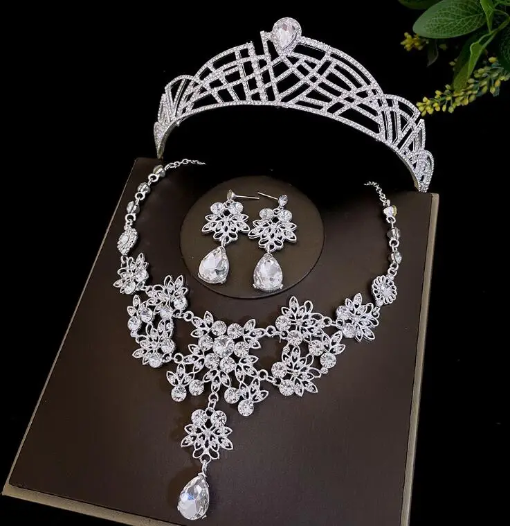child necklace set