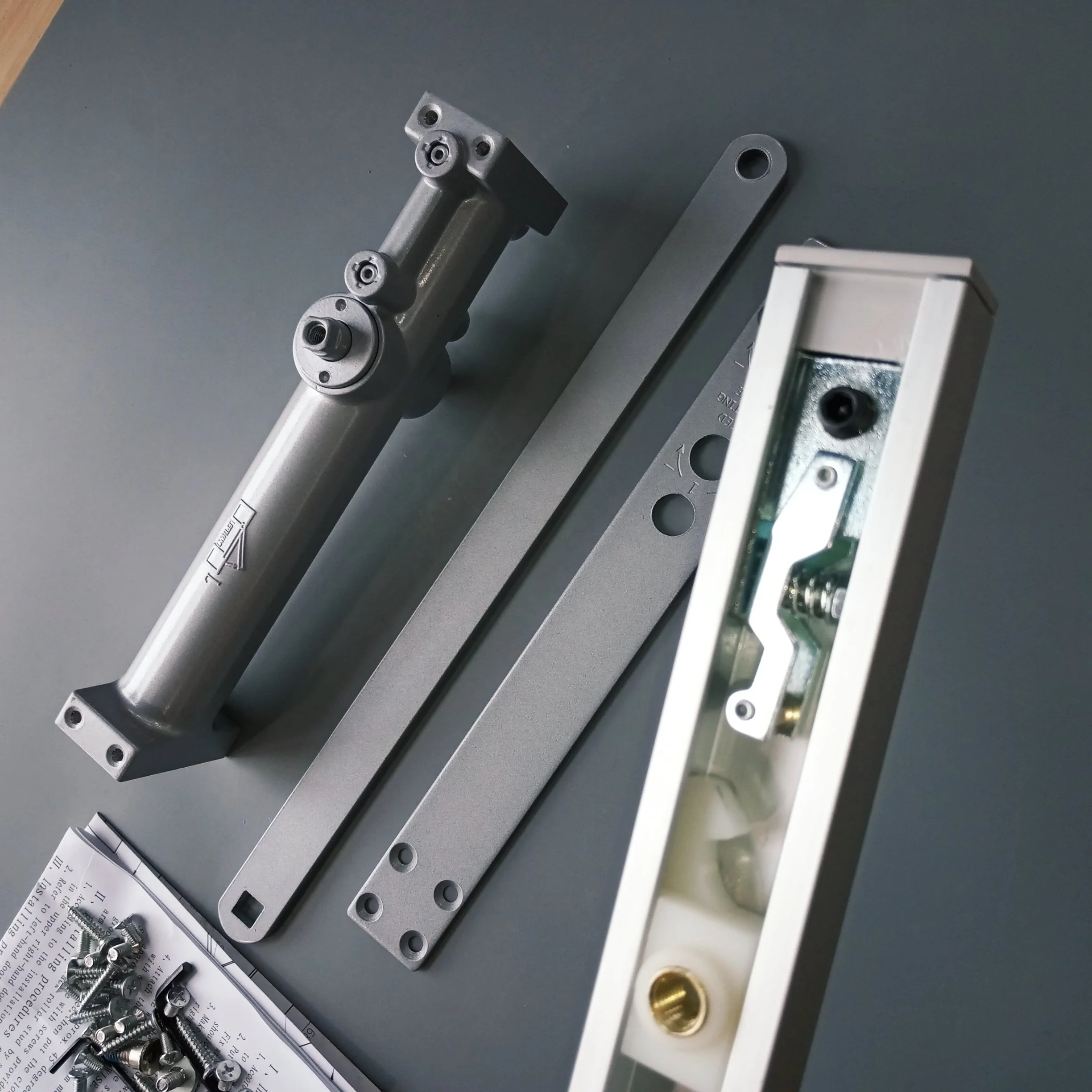 Top quality medium Concealed Overhead Door Closer