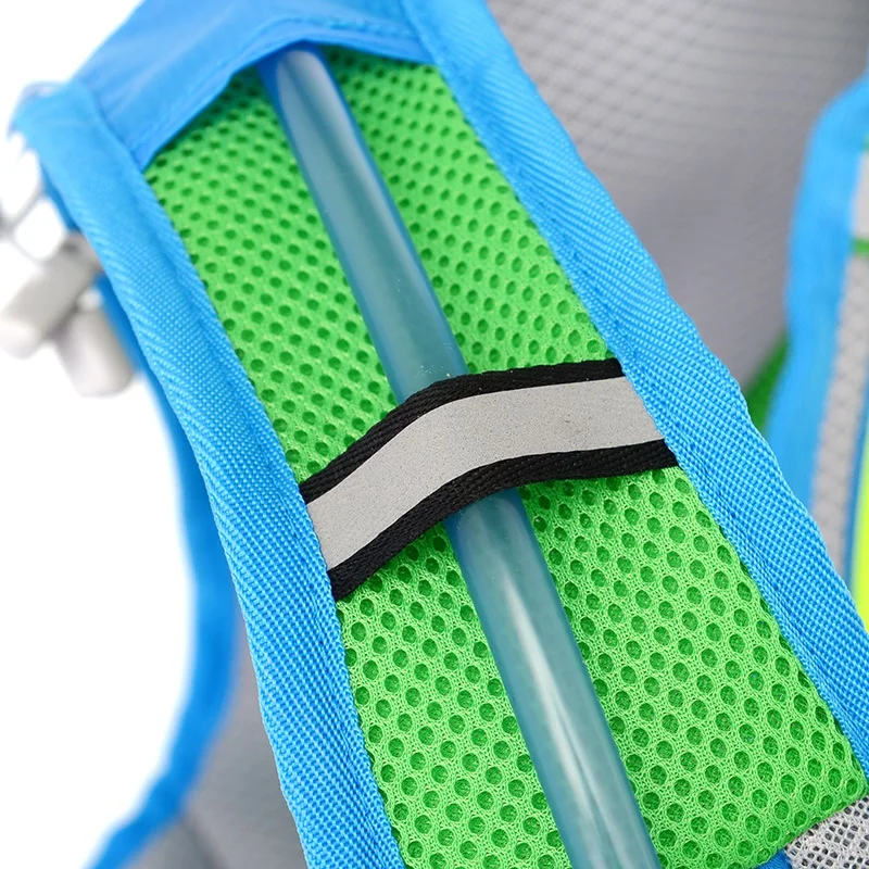 Outdoor Waterproof Hydration Backpack With Water Bladder For Biking Riding Running Hiking Surfing