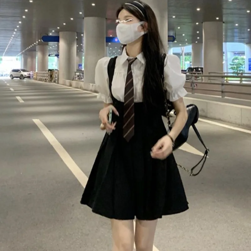 Wholesale Spring and Autumn Girls Student Shirt Custom Japan and England Style Pleated Skirt School Uniform