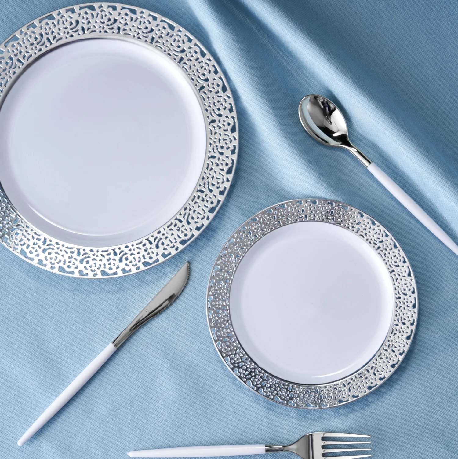 New design fashion hollow-carved silver plastic disposable plates dinnerware set