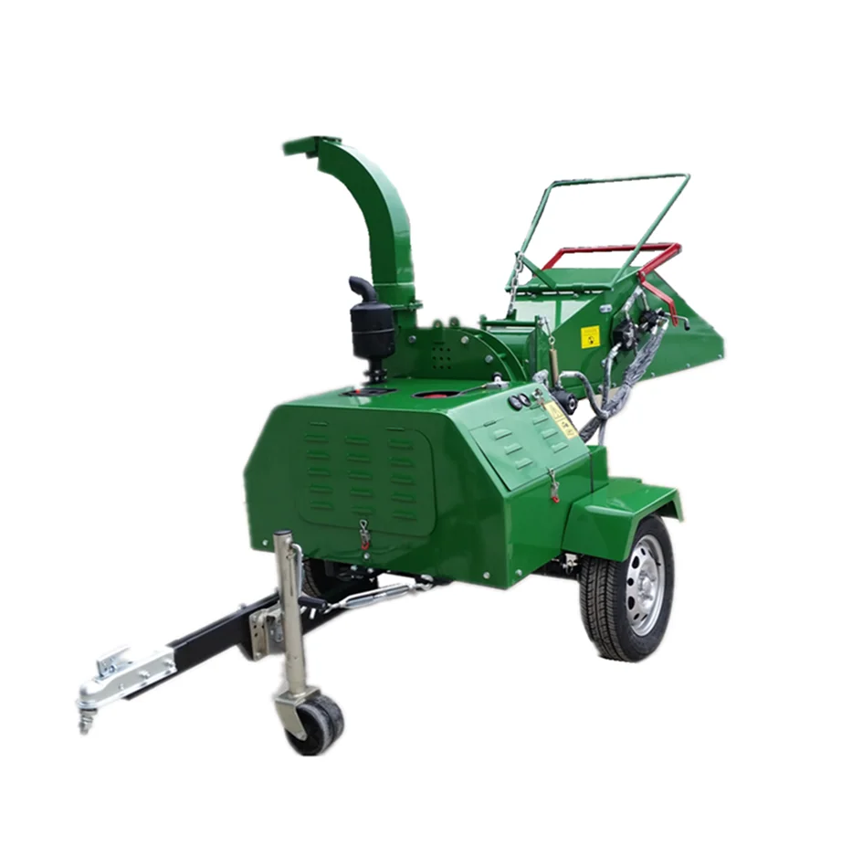 Дизельная машина для измельчения древесины