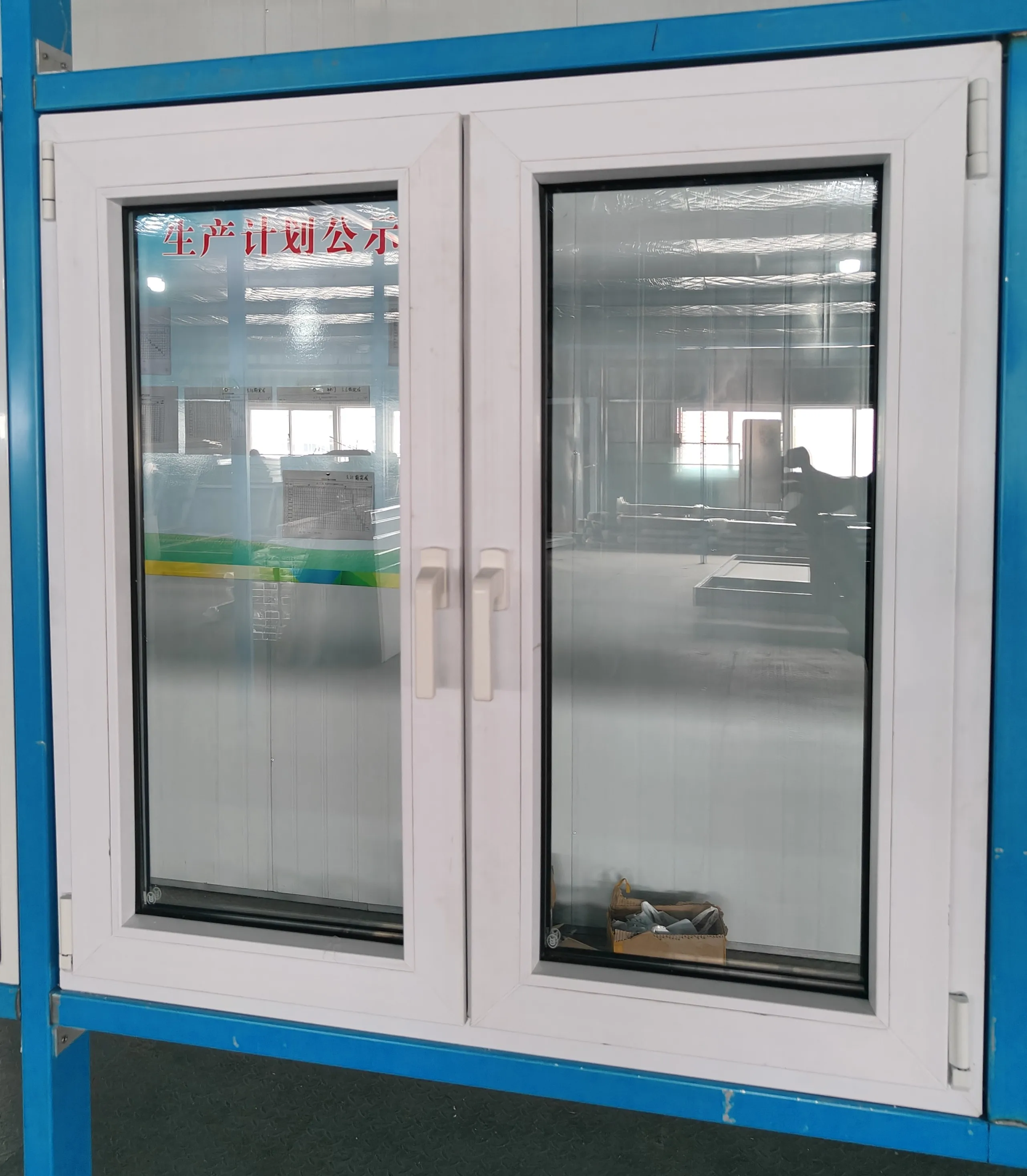 Home Used Balcony Decoration White Corner Butt Joint Glass Window Tilt Turn Bay Window Aluminium Window