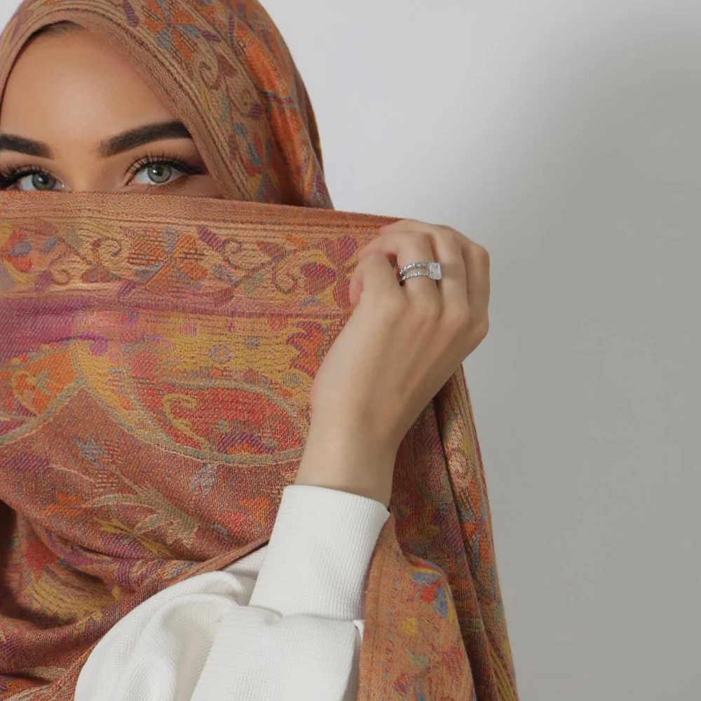 High Quality Luxury Ethnic Cashmere Wraps Shawl Turkey Stylish Thick Warm Long Scarf Hijab With Fringed For Winter