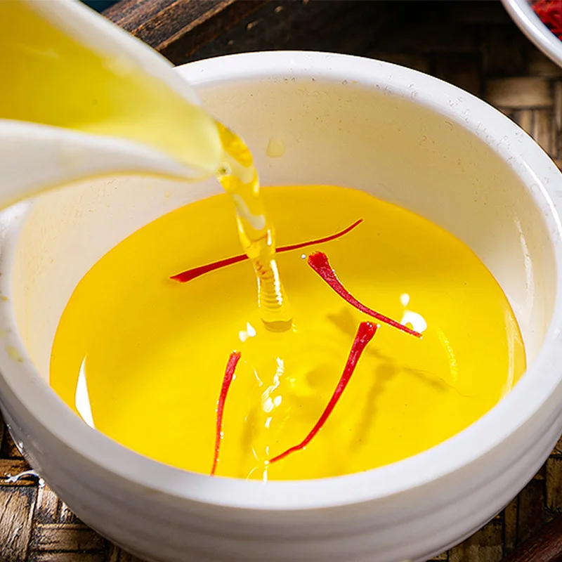 Saffron Organic and Natural High Quality Spanish Saffron Red Dry Place Single Herbs Saffron