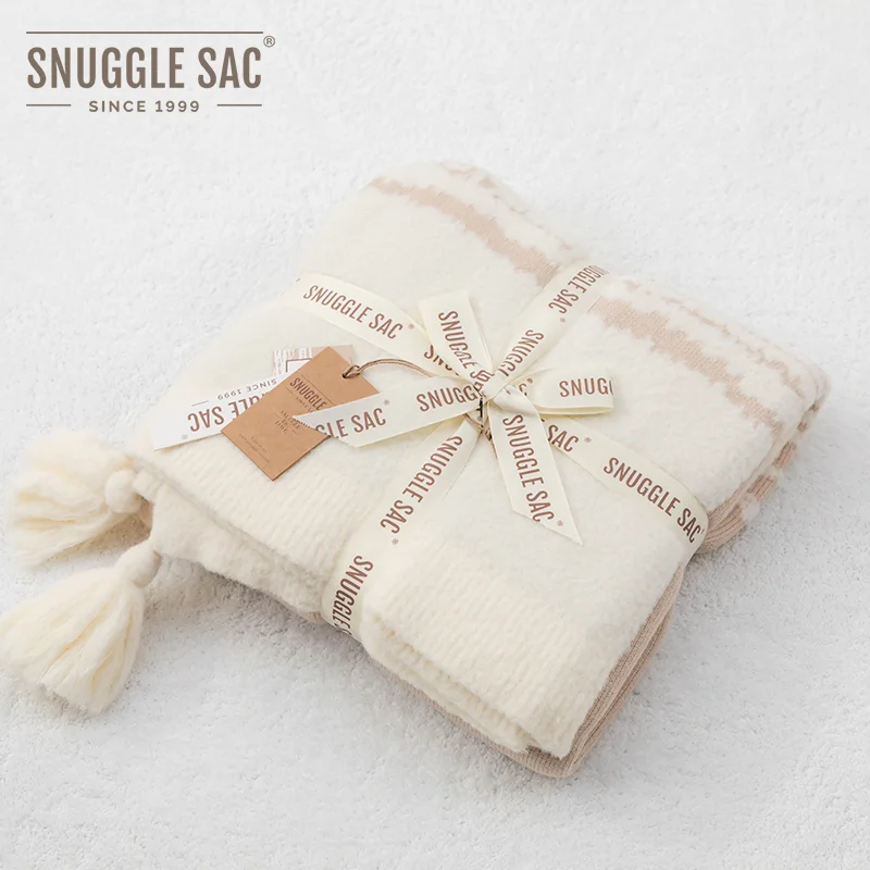Snuggle Sac Air Feel Double  Sided Customize Knit Blanket Throw Blanket Picnic Blanket With Tassel
