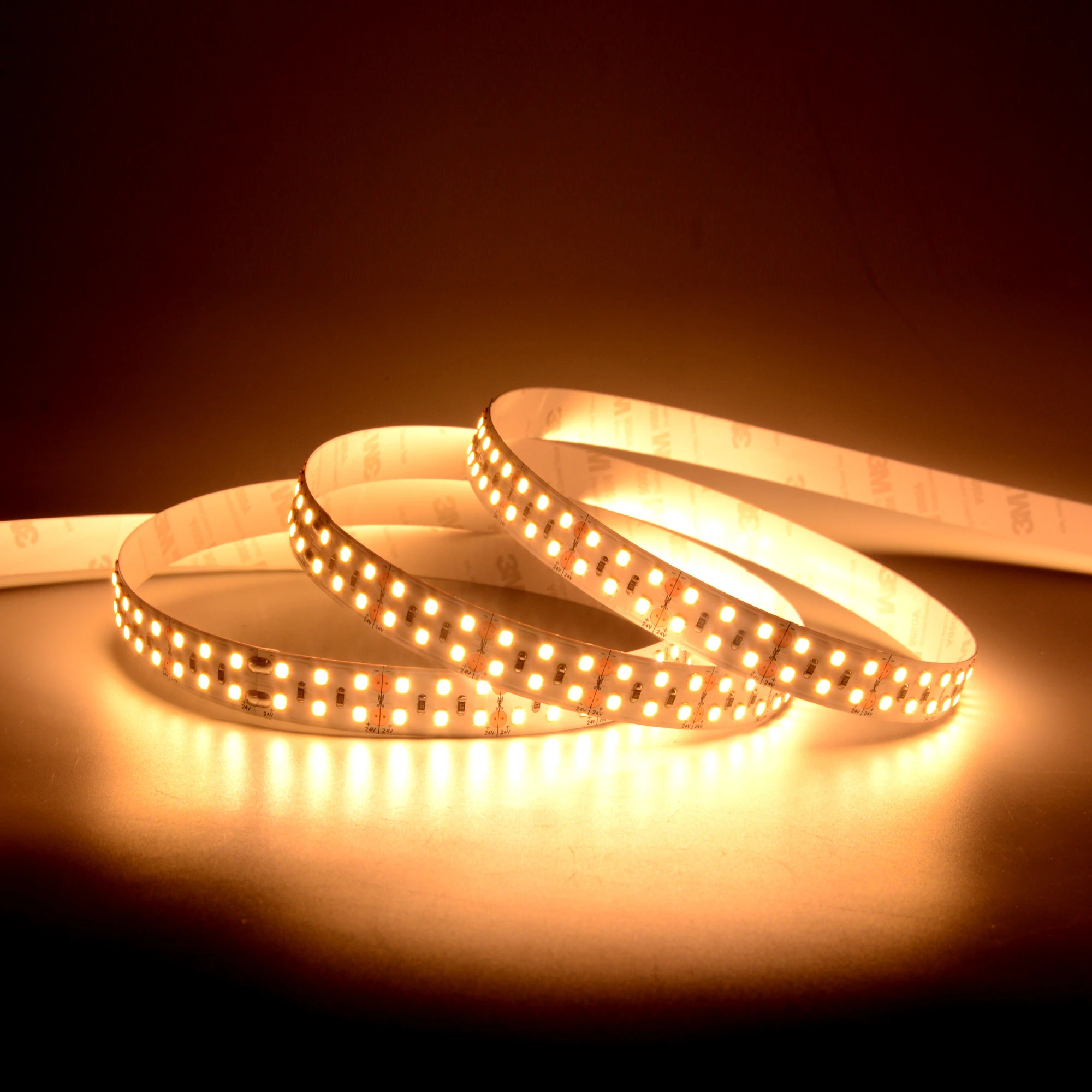 High Quality Flexible SMD2835 24V 240 per Meter LED Light Strip