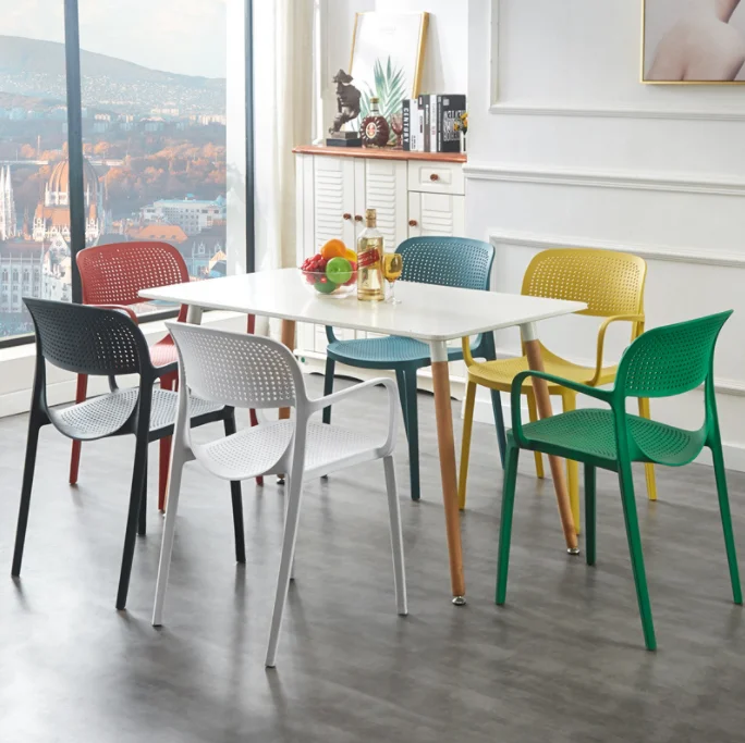 Factory wholesale Colorful stackable plastic dining chairs restaurant hotel chair