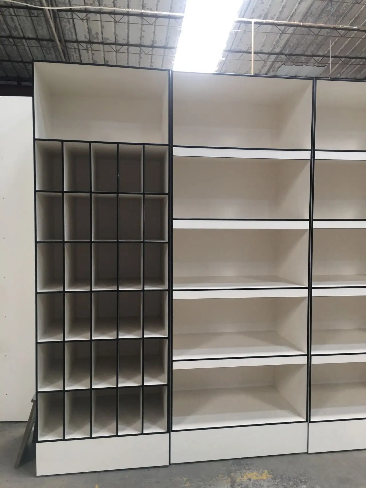 Hospital Furniture Guangzhou Factory HPL Storage Cabinet Bespoke Solid compact anti-corrosion HPL shelve medical cabinet