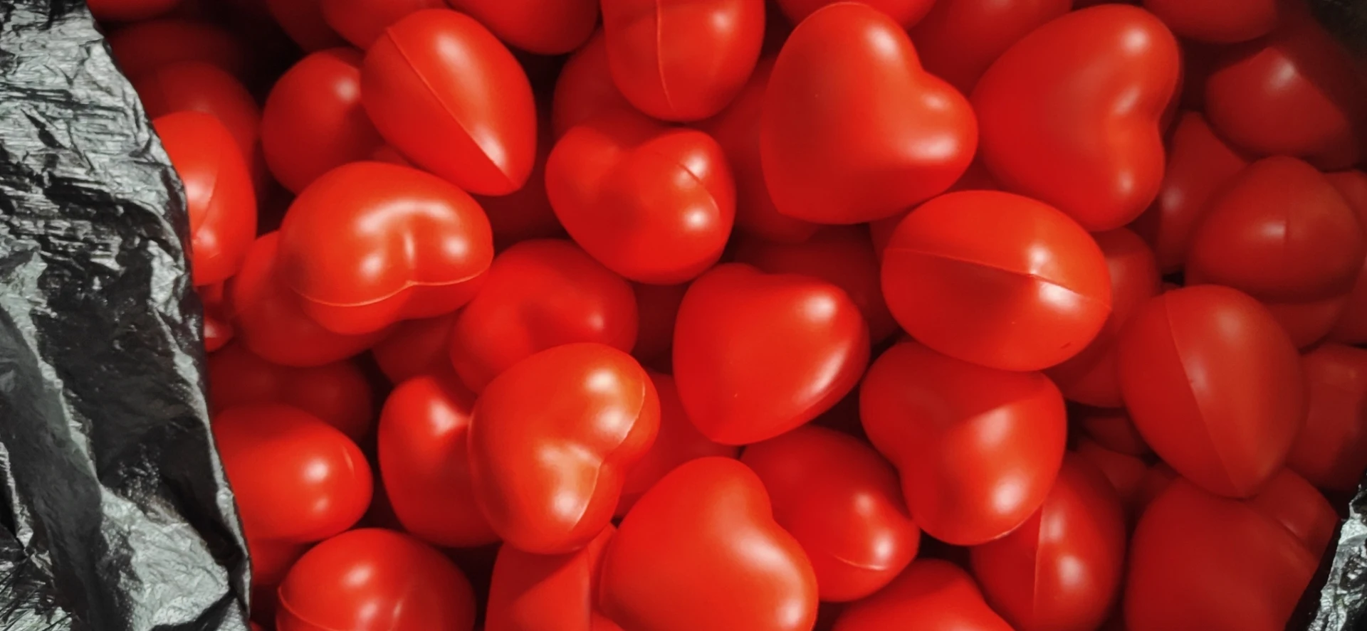 Hot Selling Love Heart Stress Toy 70mm Blood Donation Love Heart Stress Ball for Promotion