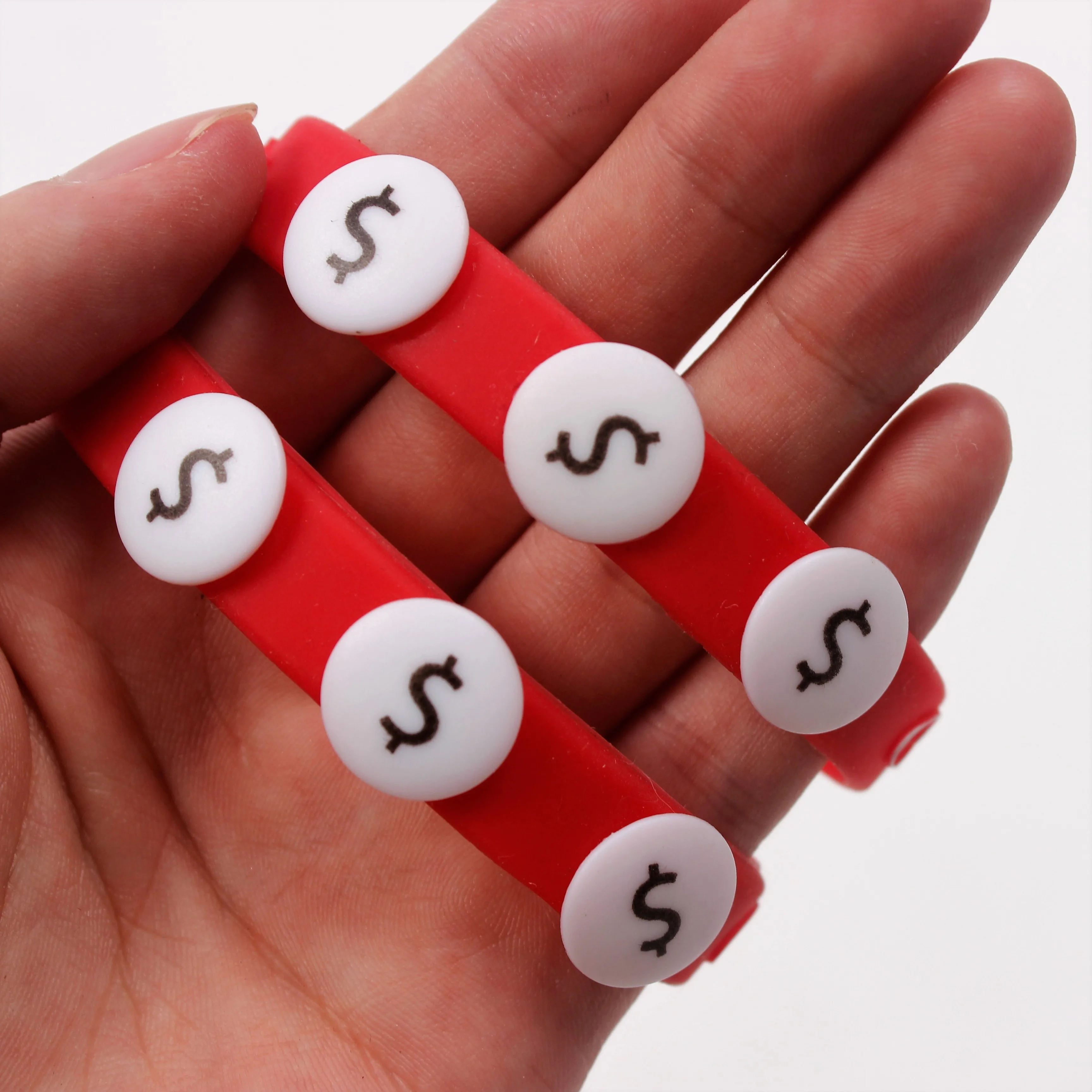 Wholesale Unisex Holes Bracelet Silicone Wristband With Charms New Design Soft