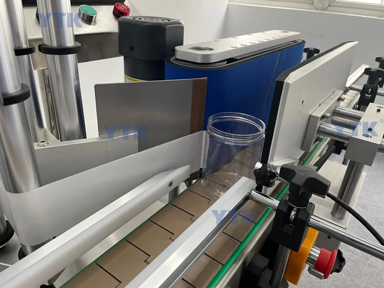 Round  Self Adhesive Labeler Automatic Labeling Sticking Machine for glass bottles, plastic bottles and other cylindrical o