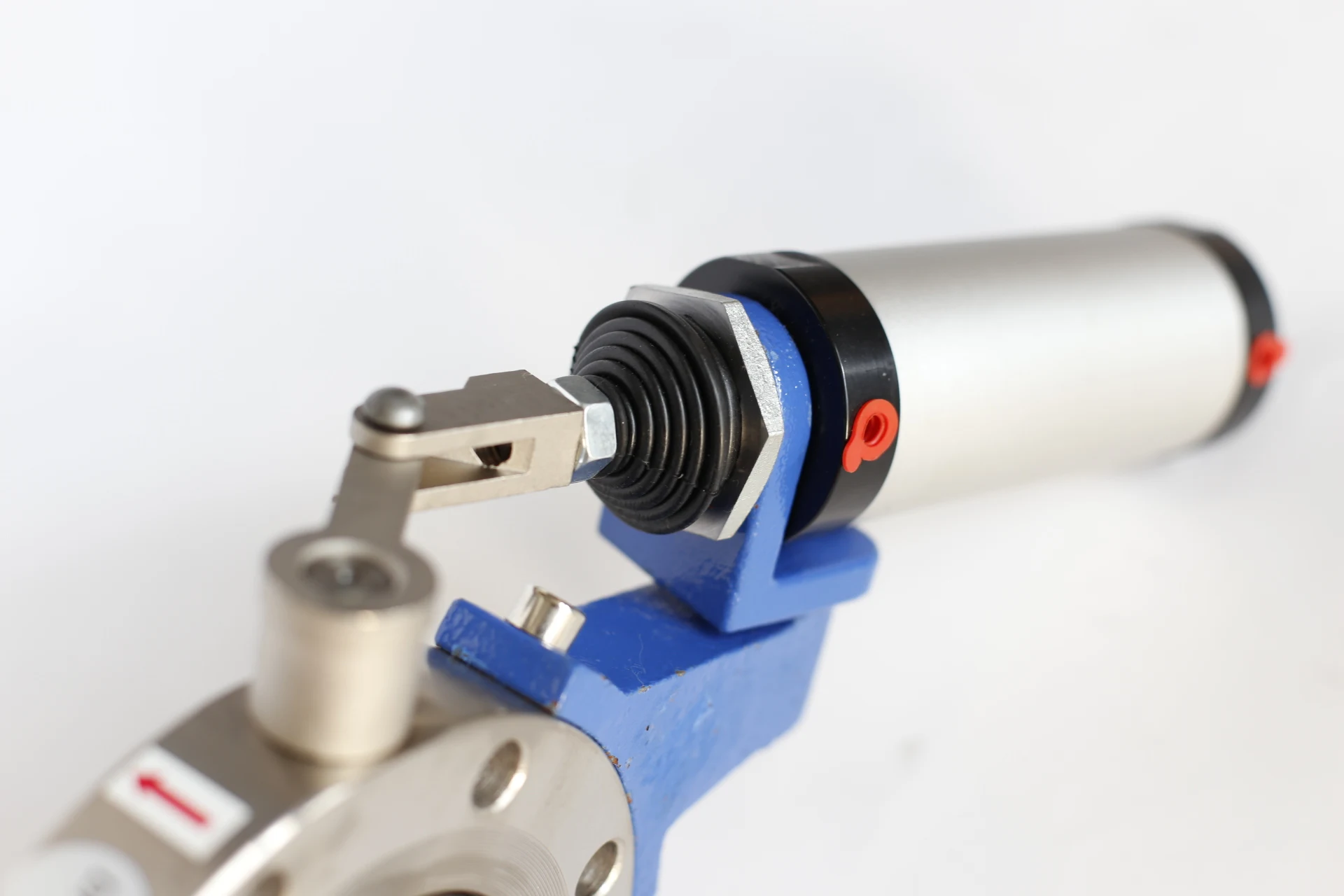 Cast Iron Cast Steel Stainless Steel Wafer Type Ss Disc Epdm Sealing Ring Handle Butterfly Valve