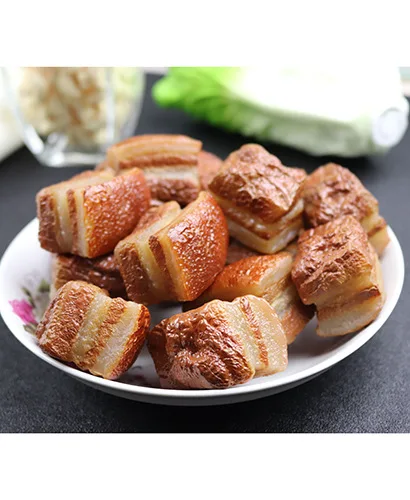 Высококачественная имитационная Пищевая Модель из ПВХ Реалистичная тушеная свинина в коричневом соусе поддельная еда