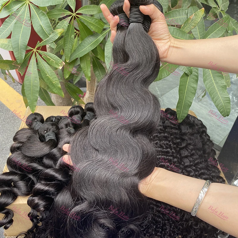 Wholesale natural hair product for black women, brazilian cuticle aligned loose wave human hair wigs bundles