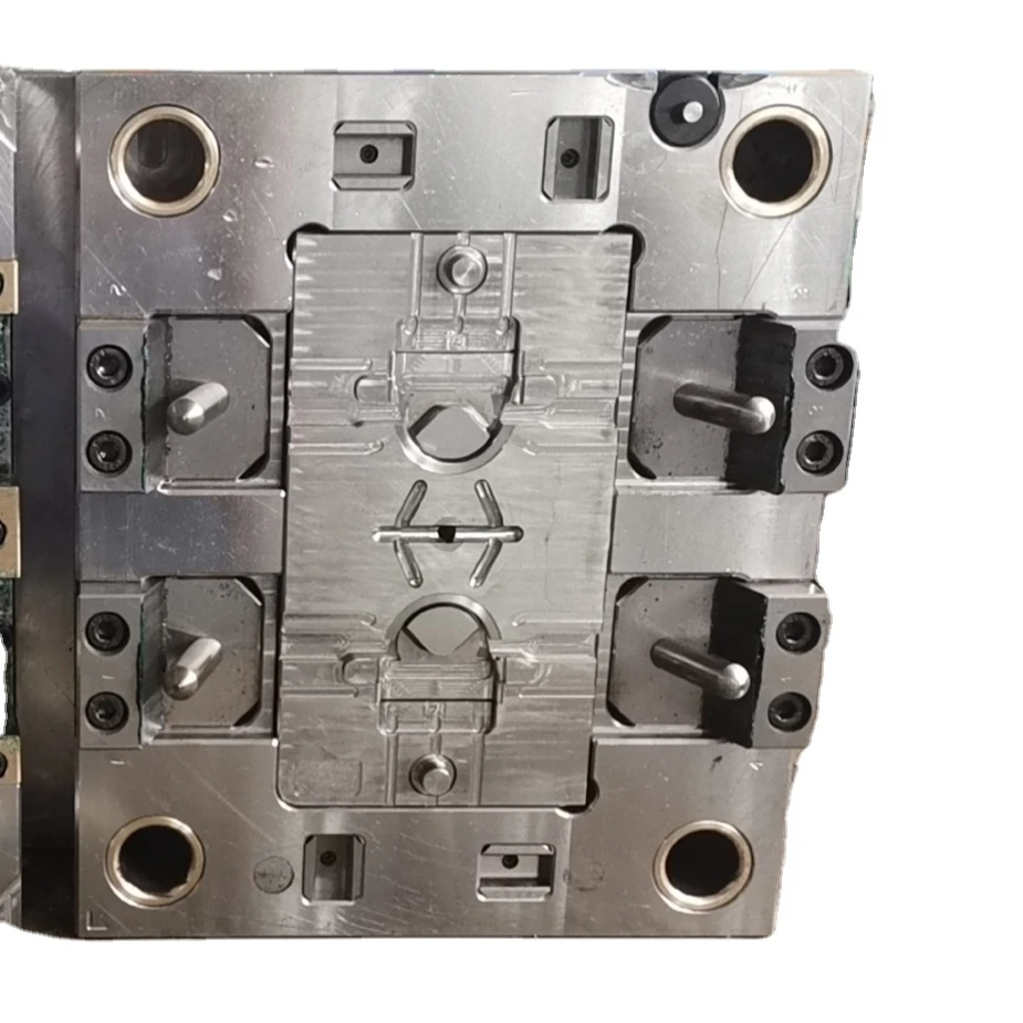 
custom plastic injection mould making for ABS PP PA PE PS PC POM material sub gate plastic mold supplier 