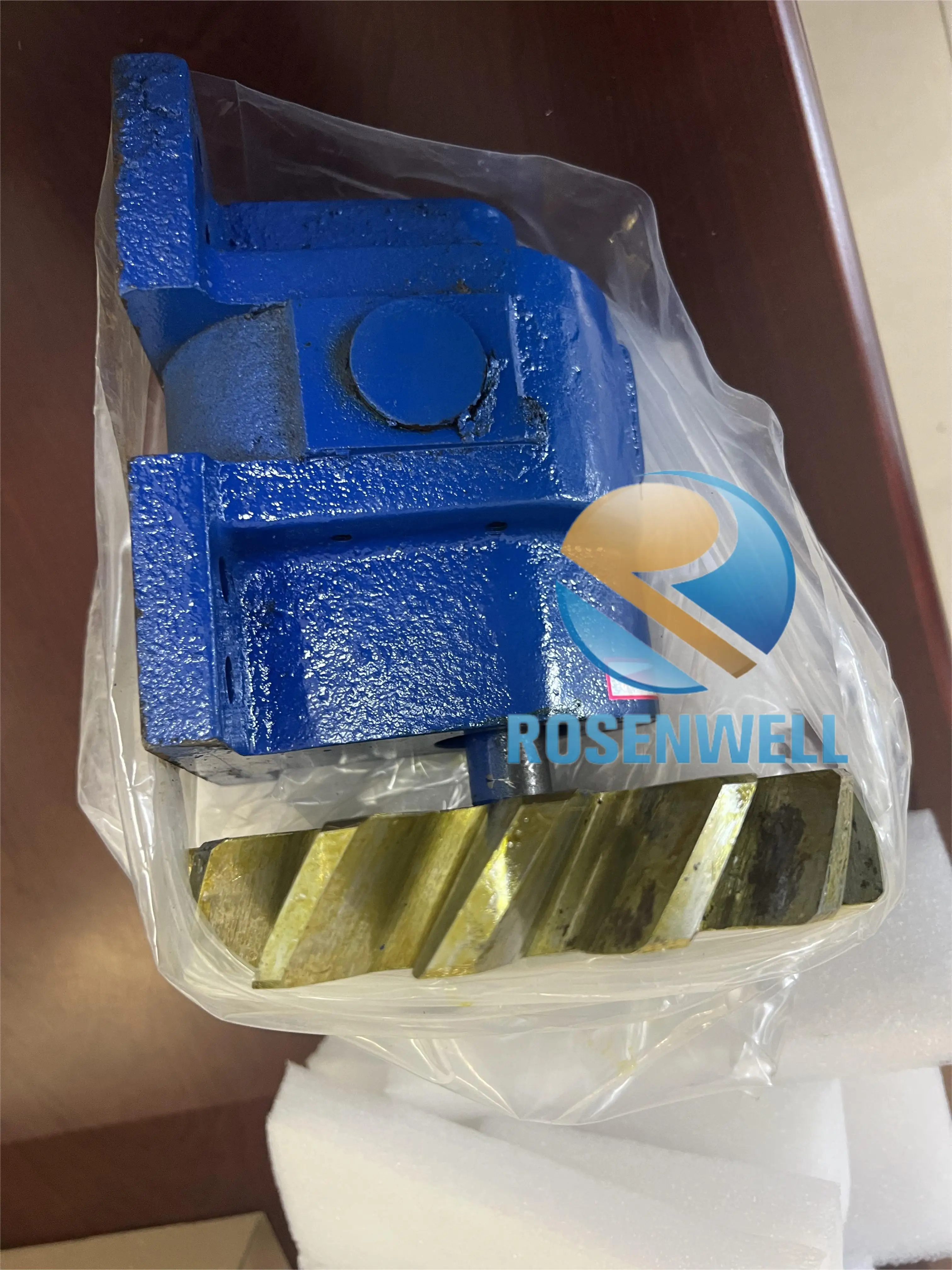 Good Quality OEM Interchangeable F1300/1600 Mud Pump Oil Pump Drilling Rig