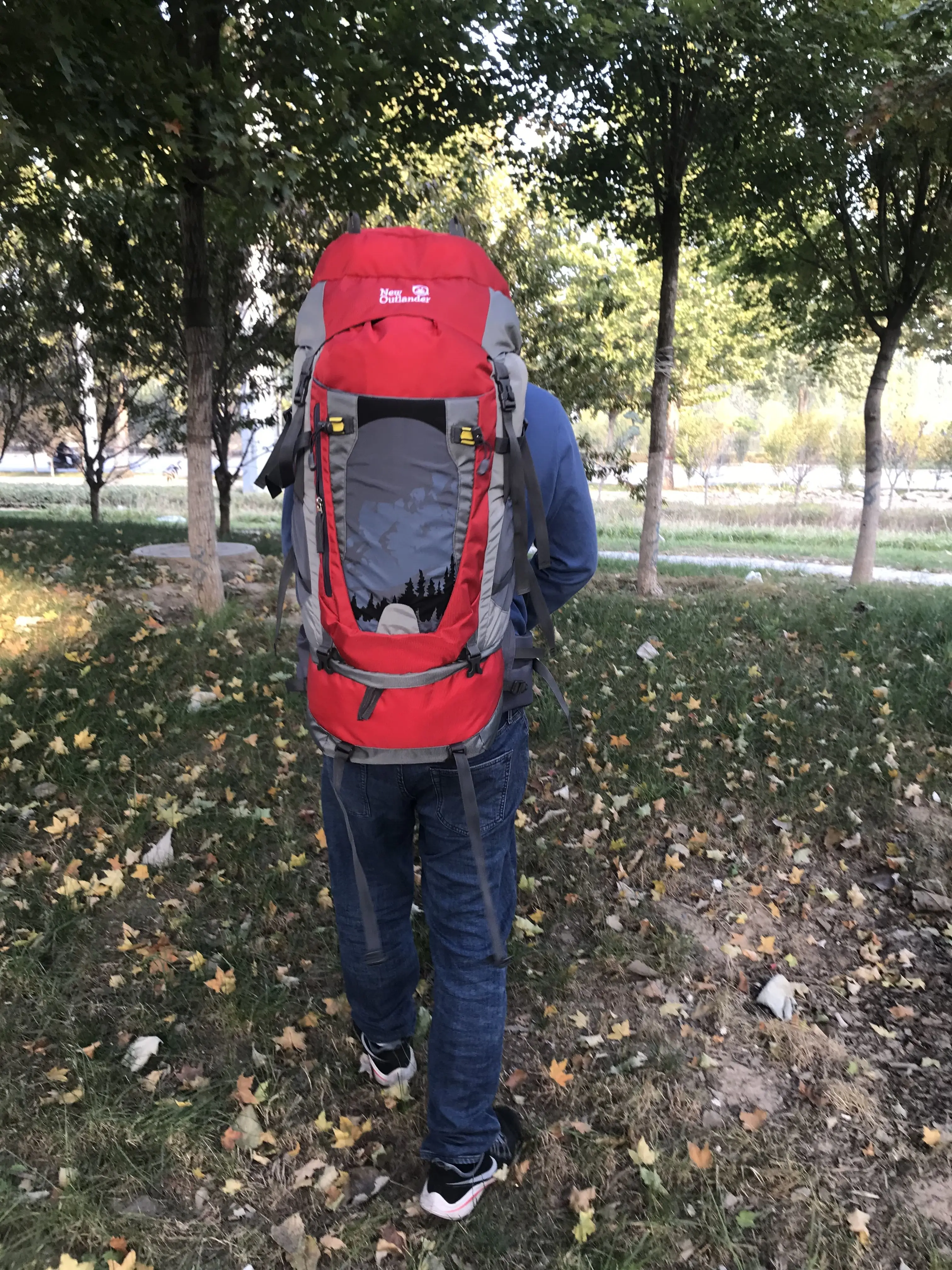 Fashion travelling new design 80L Green Color nylon track camping hiking backpack