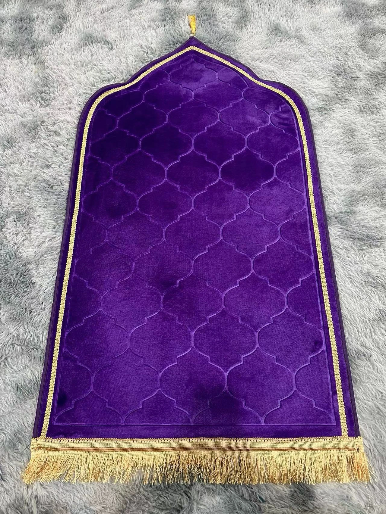 Muslim Prayer Rug Prayer Mat Islamic Turkish Praying Rug Carpet Thick Soft Flannel Janamaz Sajadah Ramadan or Eid Gifts