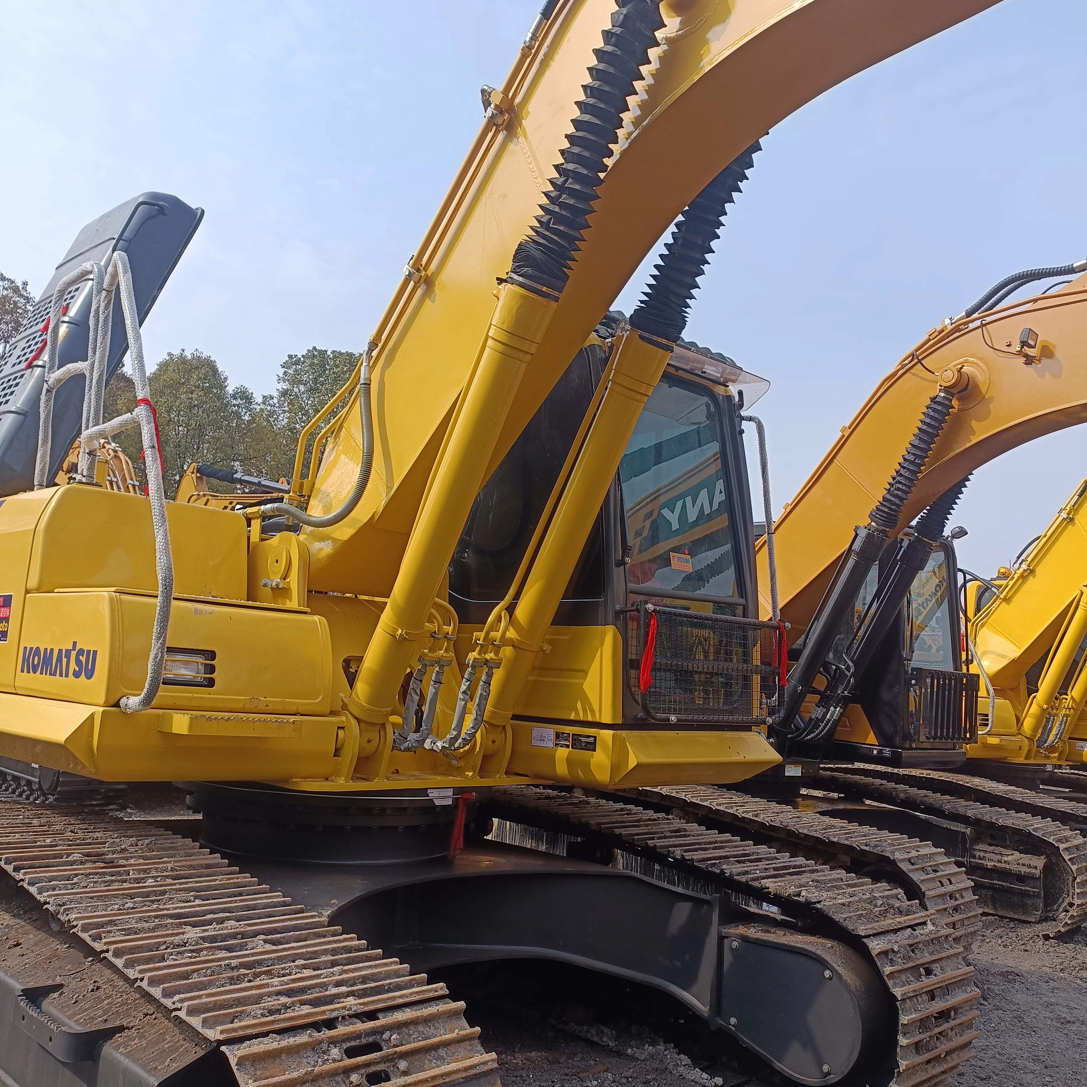 Япония Komatsu Pc220 для горячей продажи