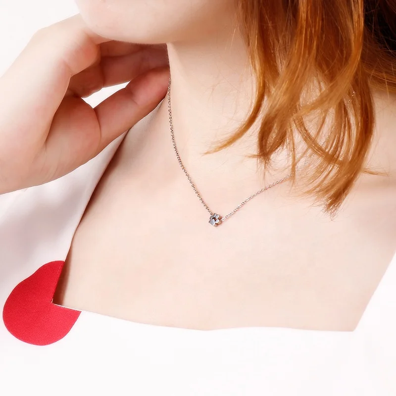 Fashion Girl Titanium Steel Small Animal Paw Print Cat Footprint Pendant Necklaces for Women Children Jewelry Gift Wholesale