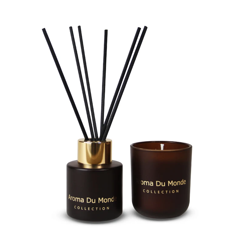 Wholesale Luxury Custom Gift Set Glass Bottle Essential Oil Scented candle diffuser gift set with glass candle jar