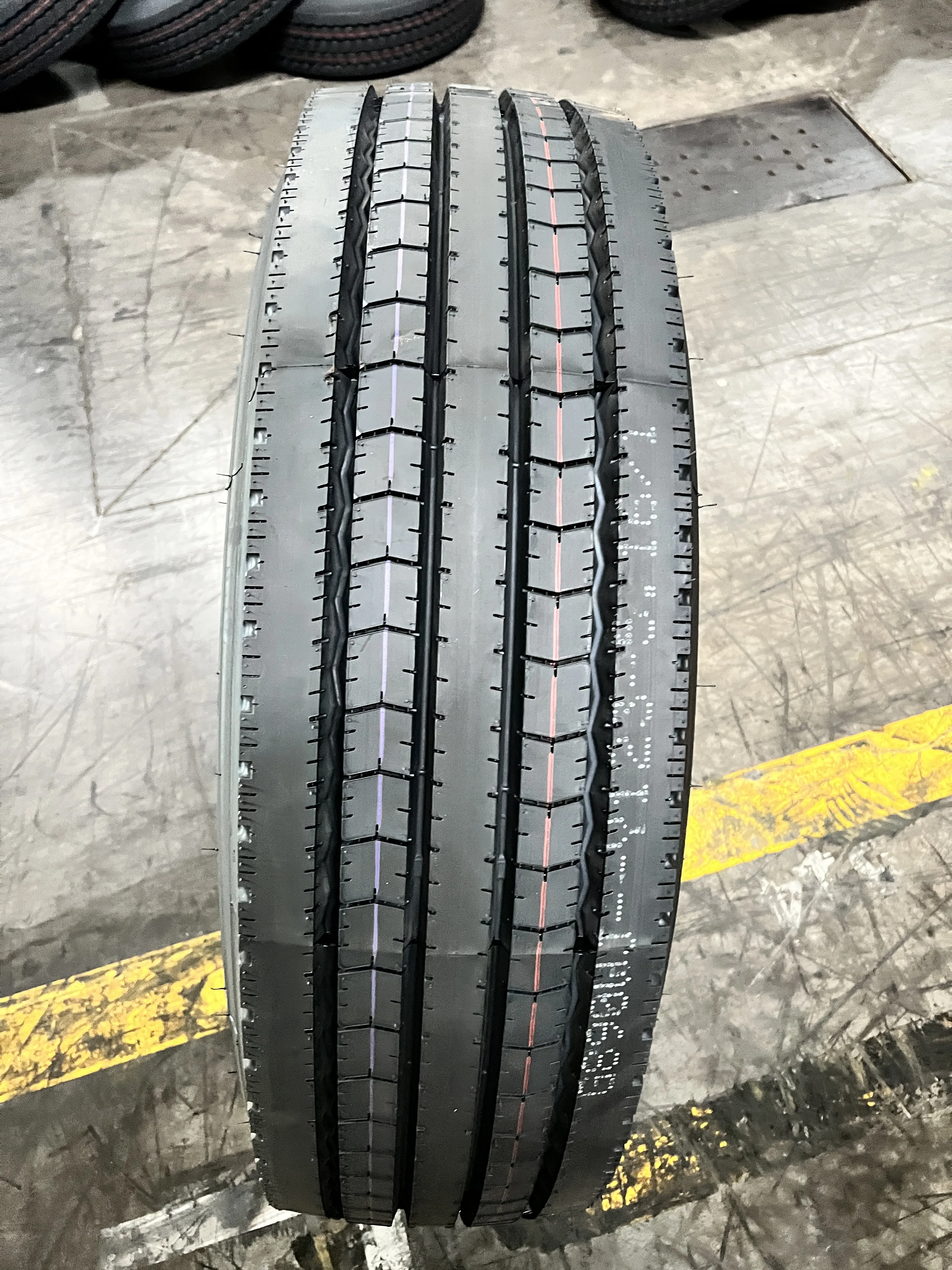 Оптовая продажа грузовых шин TBR 285/75R24.5 295/60R22.5 295/75R22.5