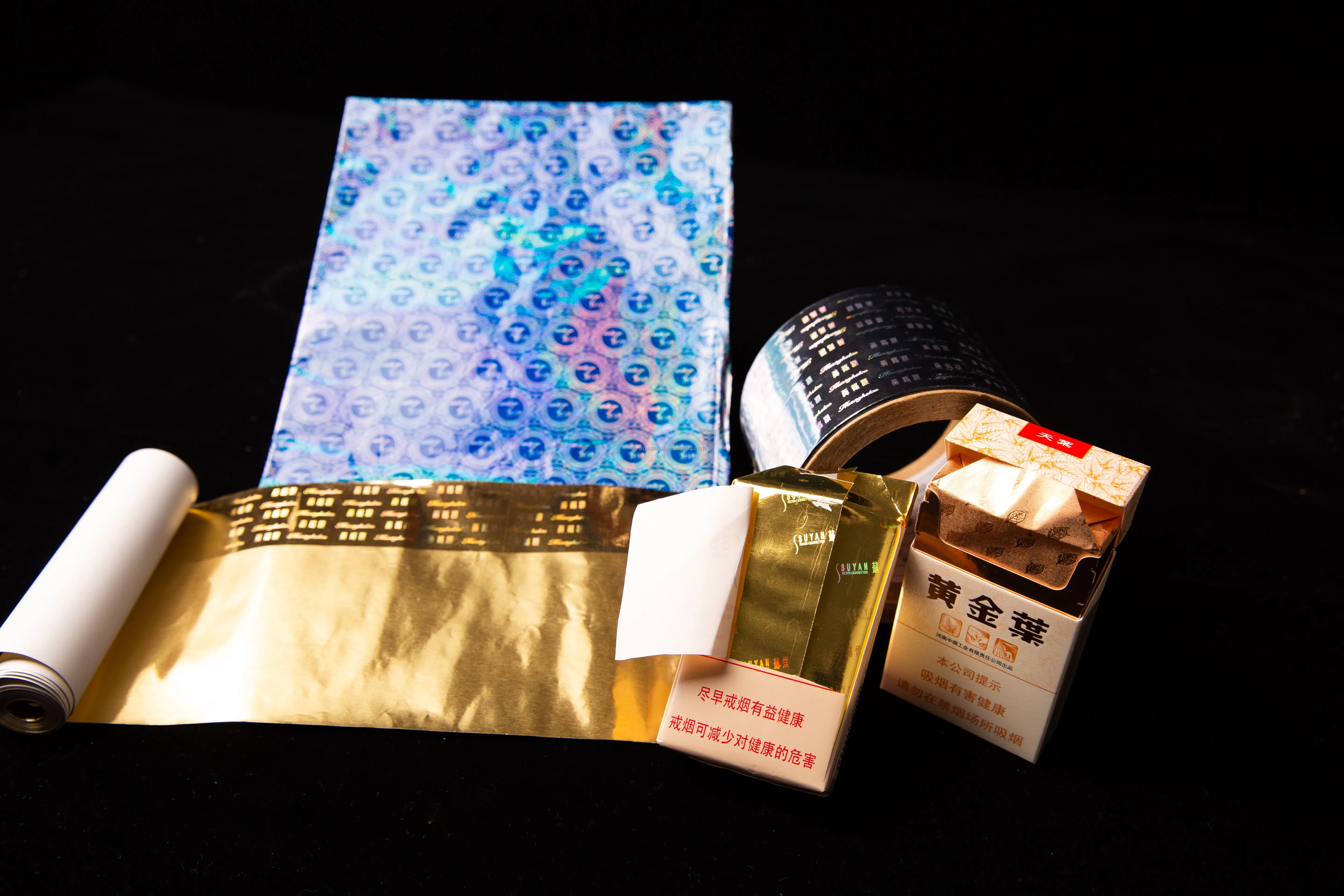 Customized Blow Molding Processed Plastic Film with Smoke Lined Transfer Features
