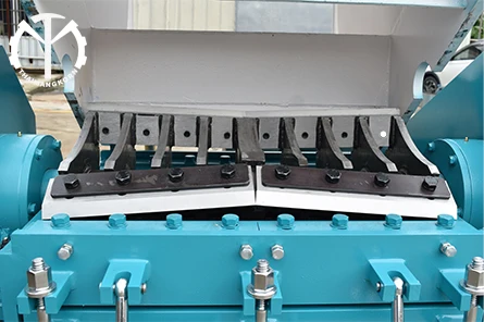 22KW Plastic Bottle Crushing Making Machine Plastic Crusher for Plastic Blowing Machine