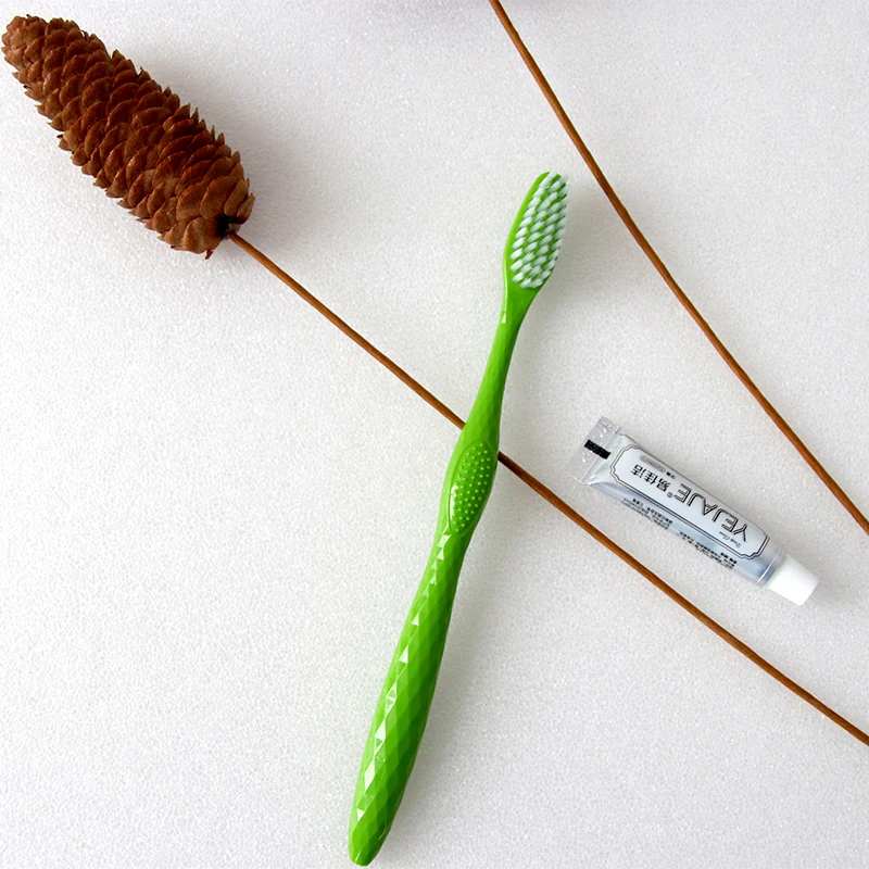 Bathroom supplies dental kit/traveling hotel toothbrush and toothpaste/restaurant hotel supplies toothpaste brush