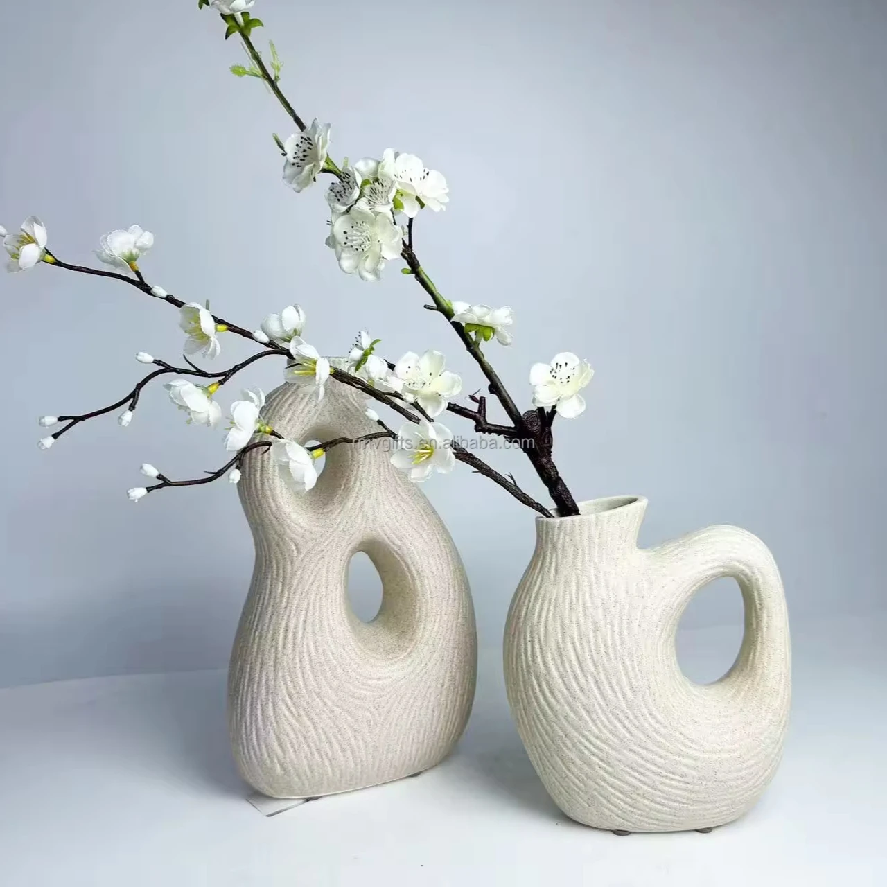 Home Decor Ceramics Vase Round Modern Vase For Nordic Minimalist Book Style Shelf Decor