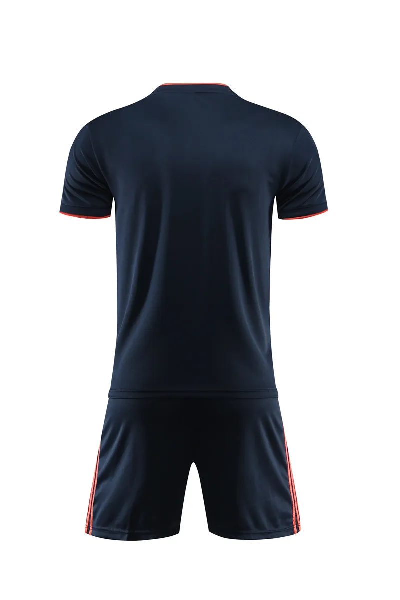 Custom Soccer Wear Design Club Team Name Football Set Football Shirts Thailand Soccer Uniform Kit Set Sublimated Soccer Jerseys