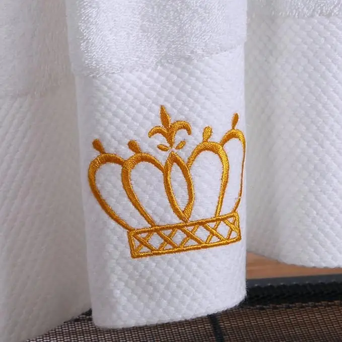 Custom 100% Cotton Bath Towel Set Luxurious Floral Embroidered Jacquard Design Soft and Highly Absorbent for Shower