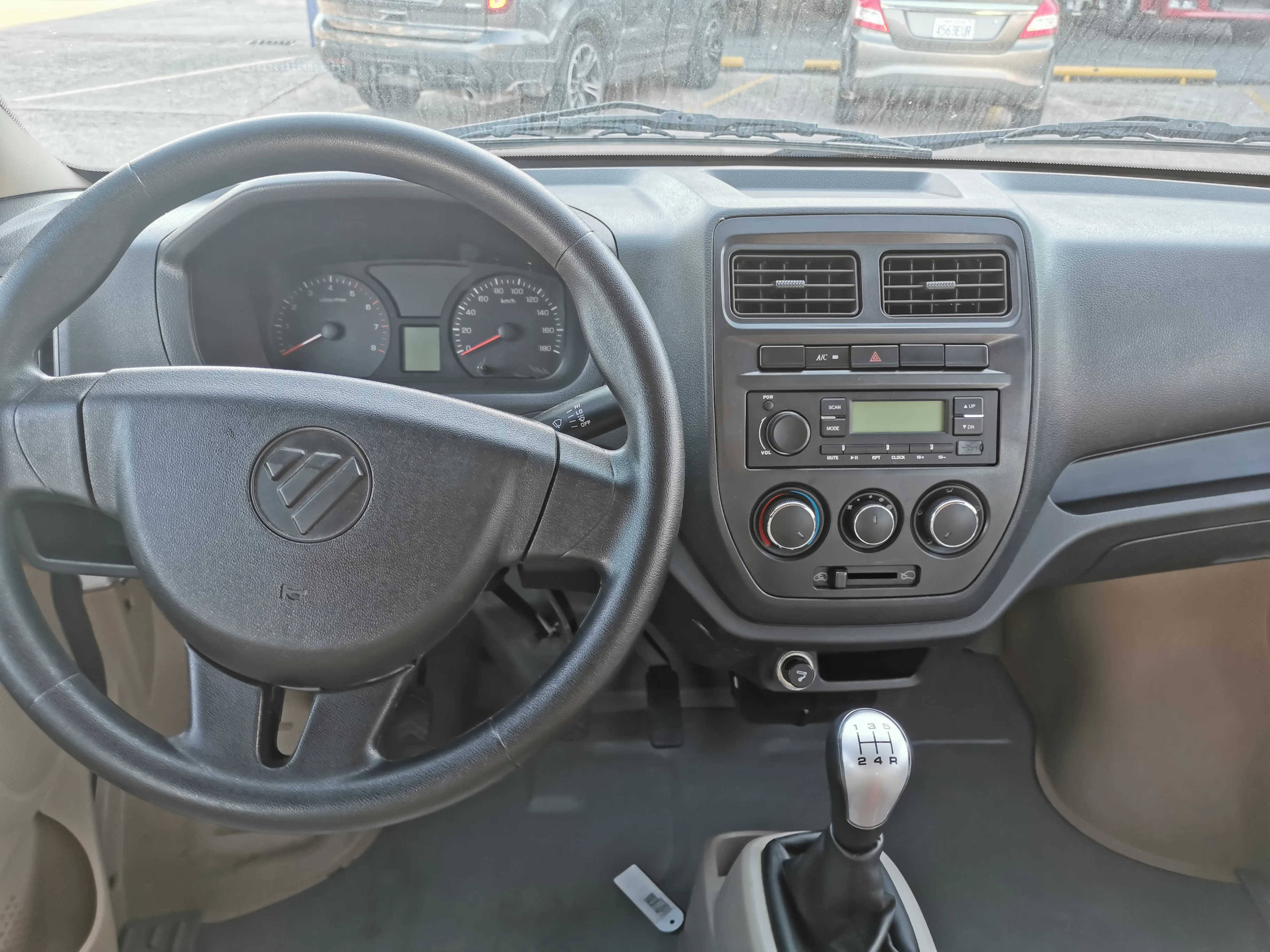 
NEW FOTON 1T-1.5T GASOLINE MINI TRUCK WITH NEW FACE SINGLE CABIN AND 1.5L GASOLINE 