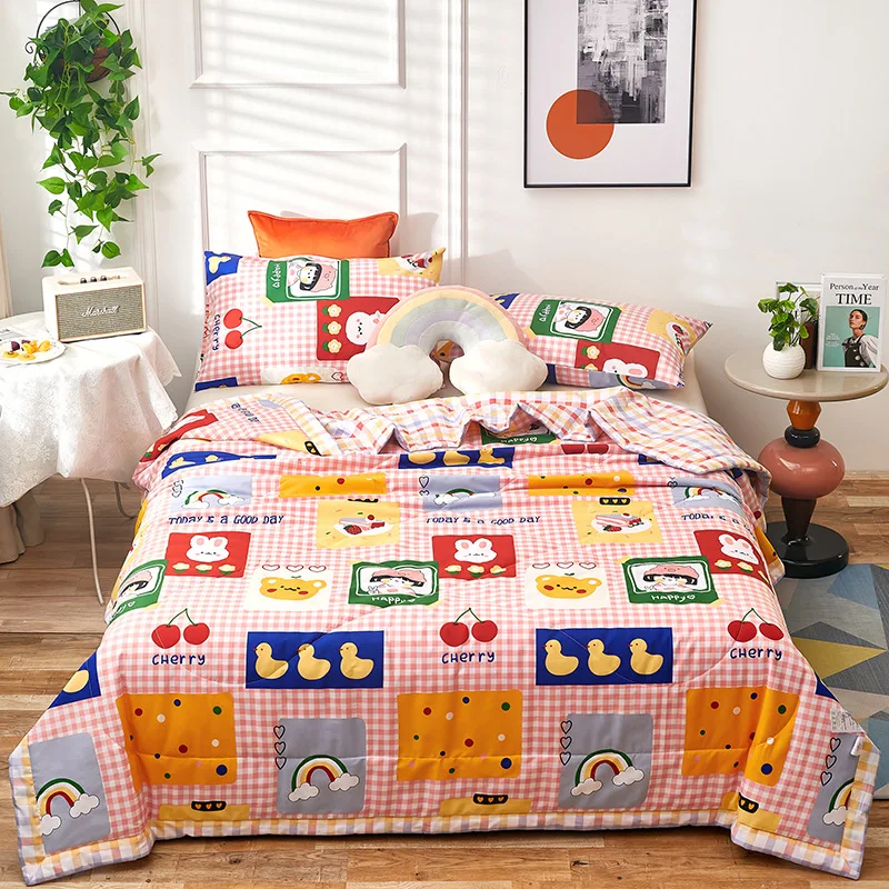 Wholesale Custom Luxury Printed Microfiber Cotton Cooling Fiber Quilt Quilts Floral Bedspreads Bedspread Sets For Summer Home