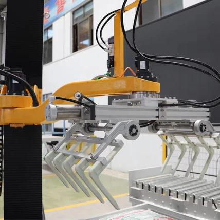 High-Speed Single Column Robot Palletizer for Automated Palletizing Solutions