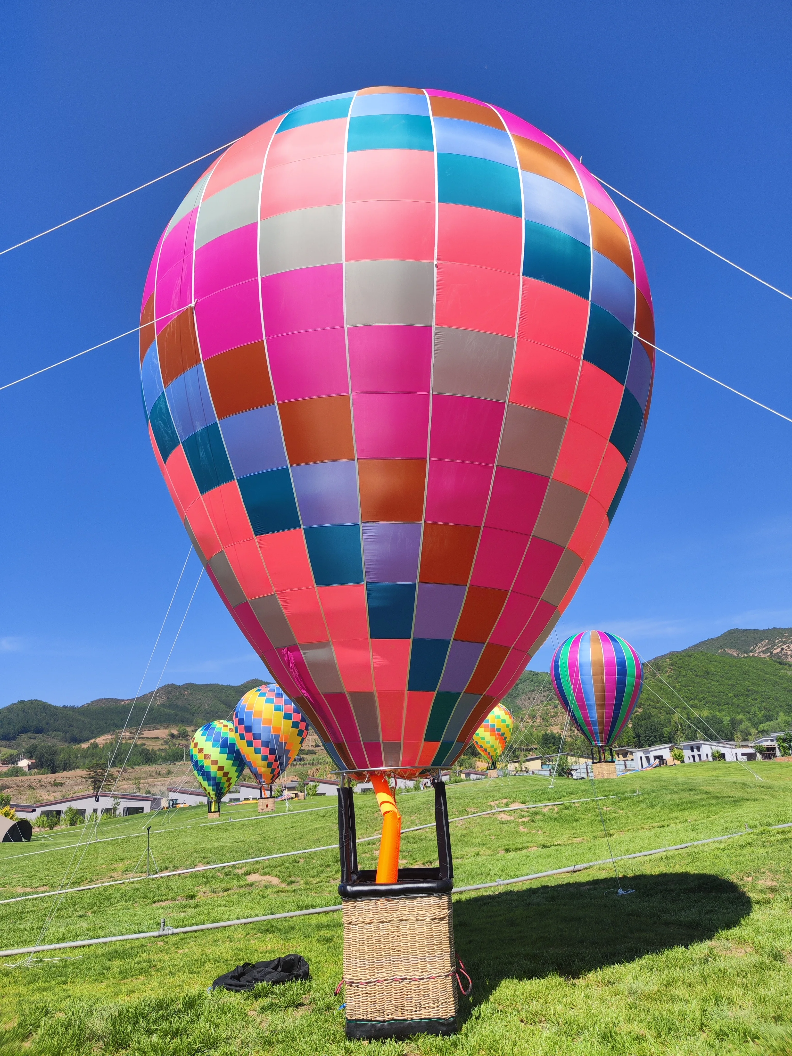 Hot Air Balloon Inflatables Outdoor Event Party Tent Arch Support Video Phone Model Hot Air Balloon