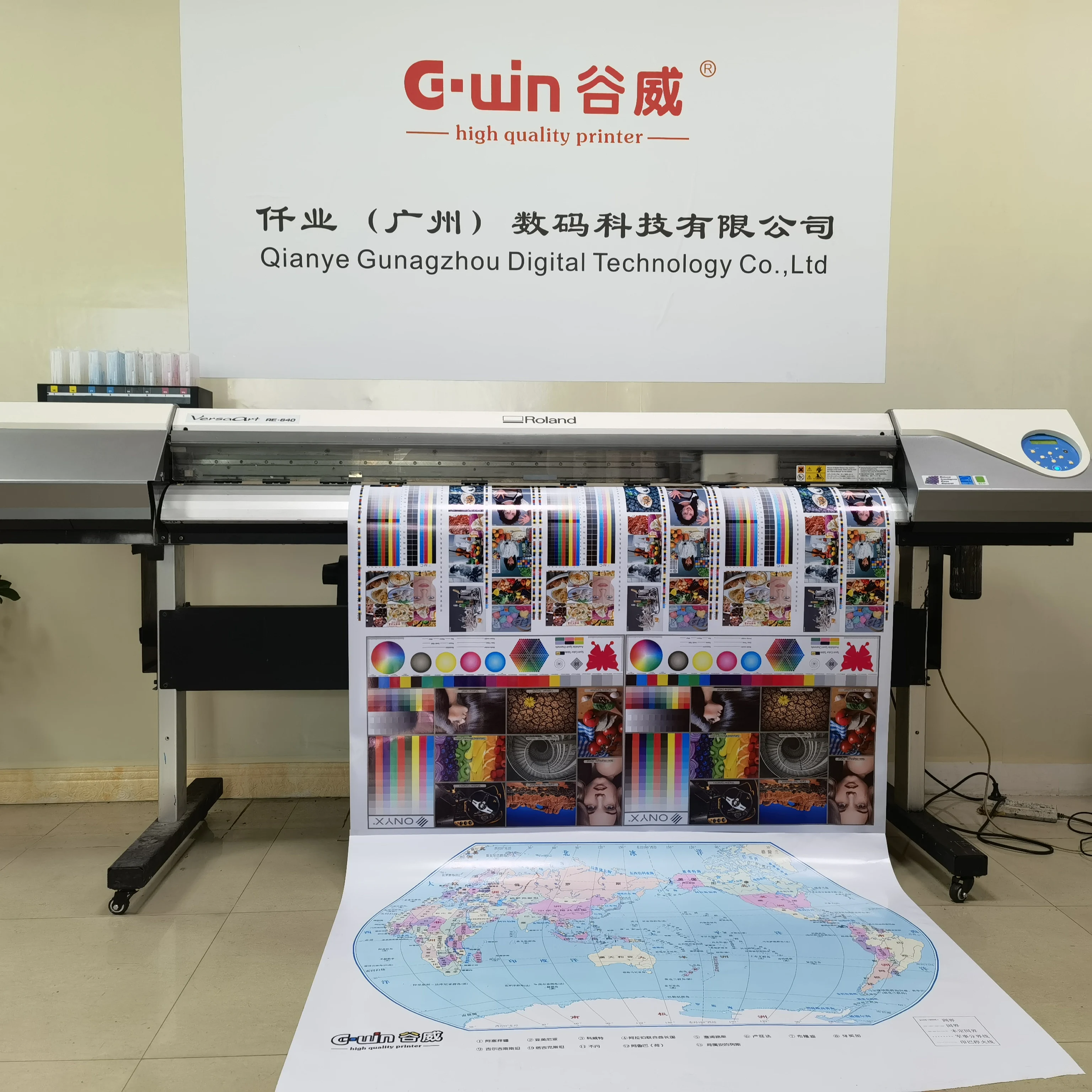 Used RE640 Plotter Roland Eco solvent Inkjet Printer Banner Printing Machine For Car Sticker Poster Printing